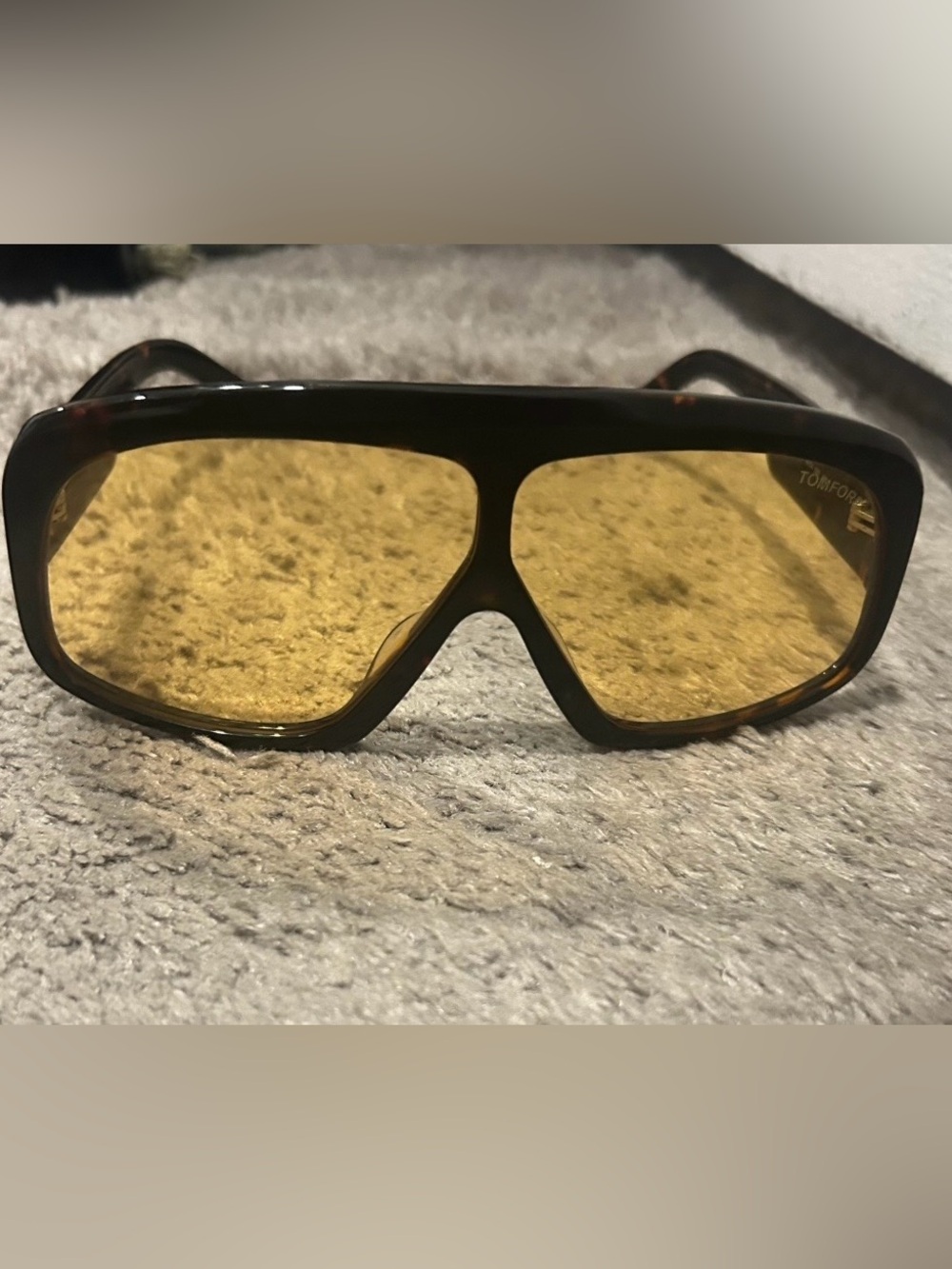 Tortoiseshell Frame Sunglasses with Yellow Lenses